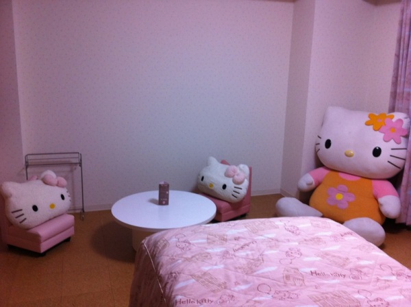 KITTY ROOM③.jpg